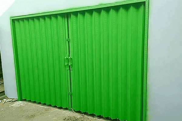 Folding-Gate